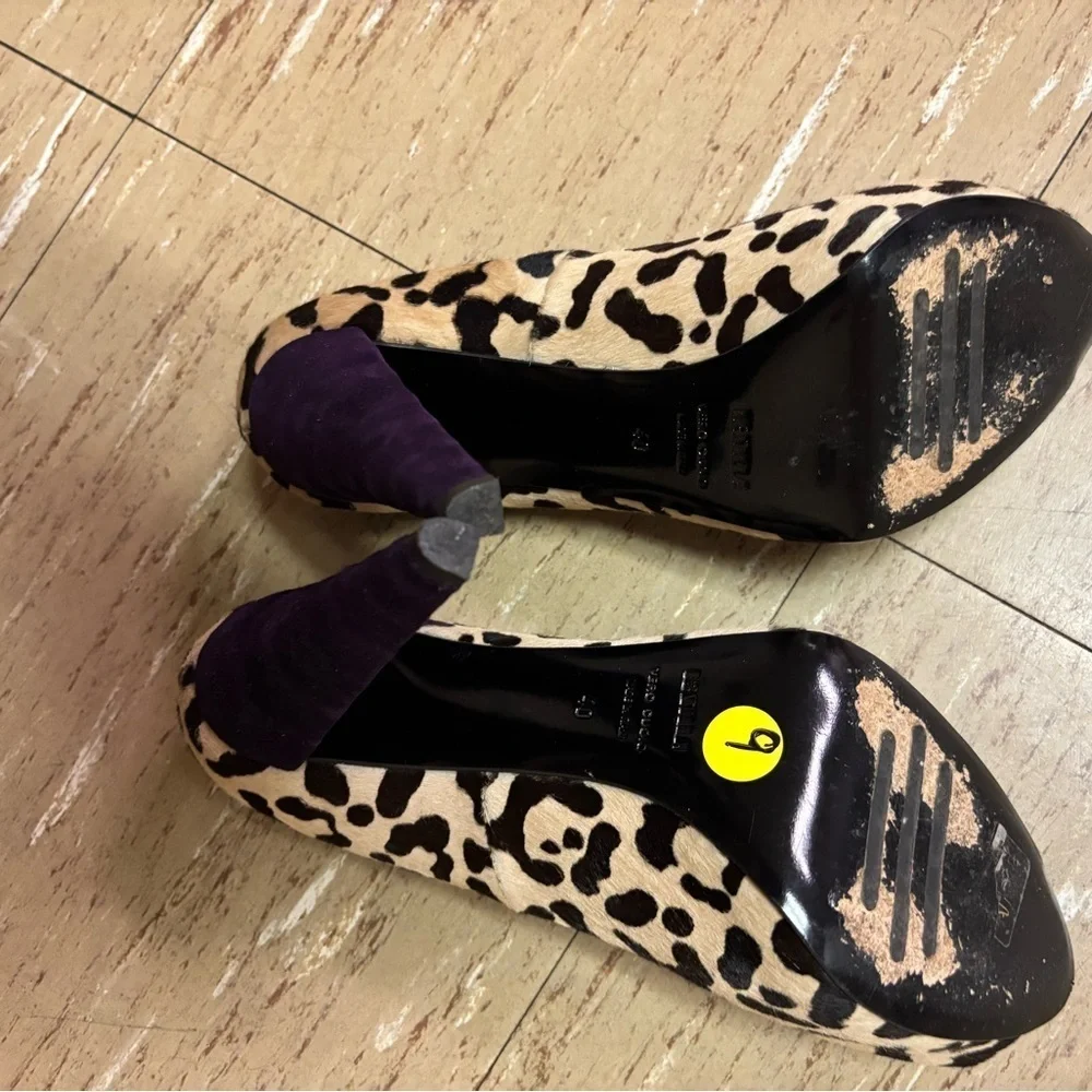 Vintage Le Silla Luxury Leopard Print Gemstone Peep Toe Heels Size 40